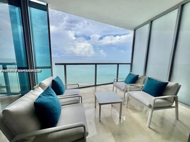 17121 Collins Ave #1003 Sunny Isles Beach, FL 33160
