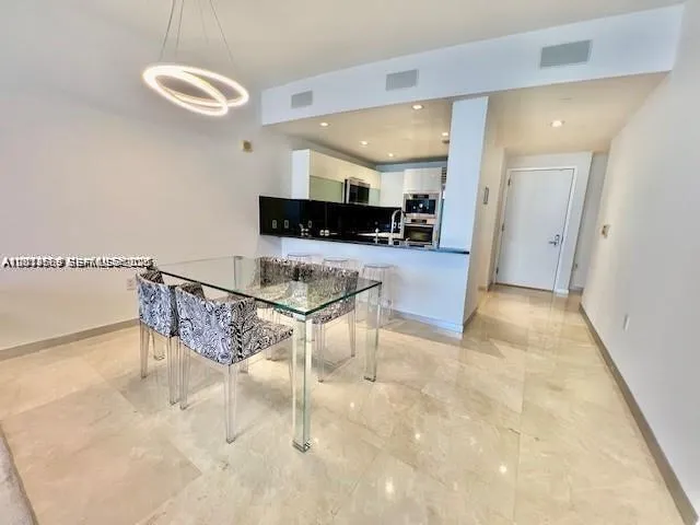 17121 Collins Ave #1003 Sunny Isles Beach, FL 33160