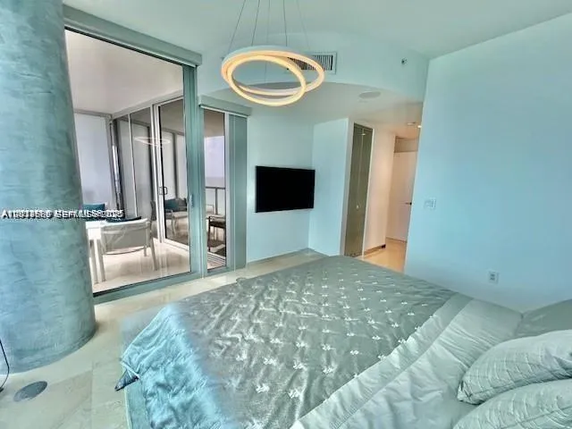 17121 Collins Ave #1003 Sunny Isles Beach, FL 33160