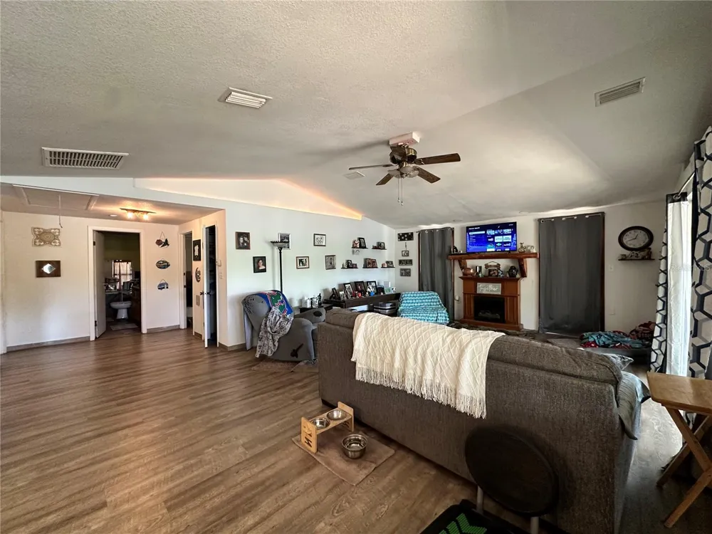 3019 NE 709TH AVENUE Old Town, FL 32680