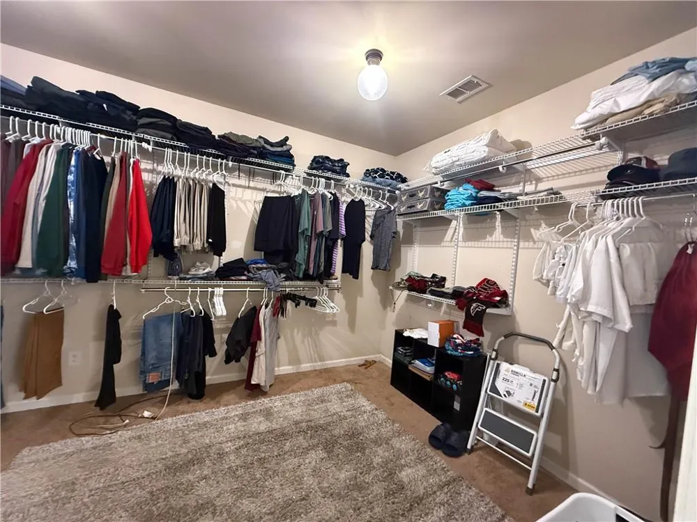 5626 Casa Blanca Lane Atlanta, GA 30331