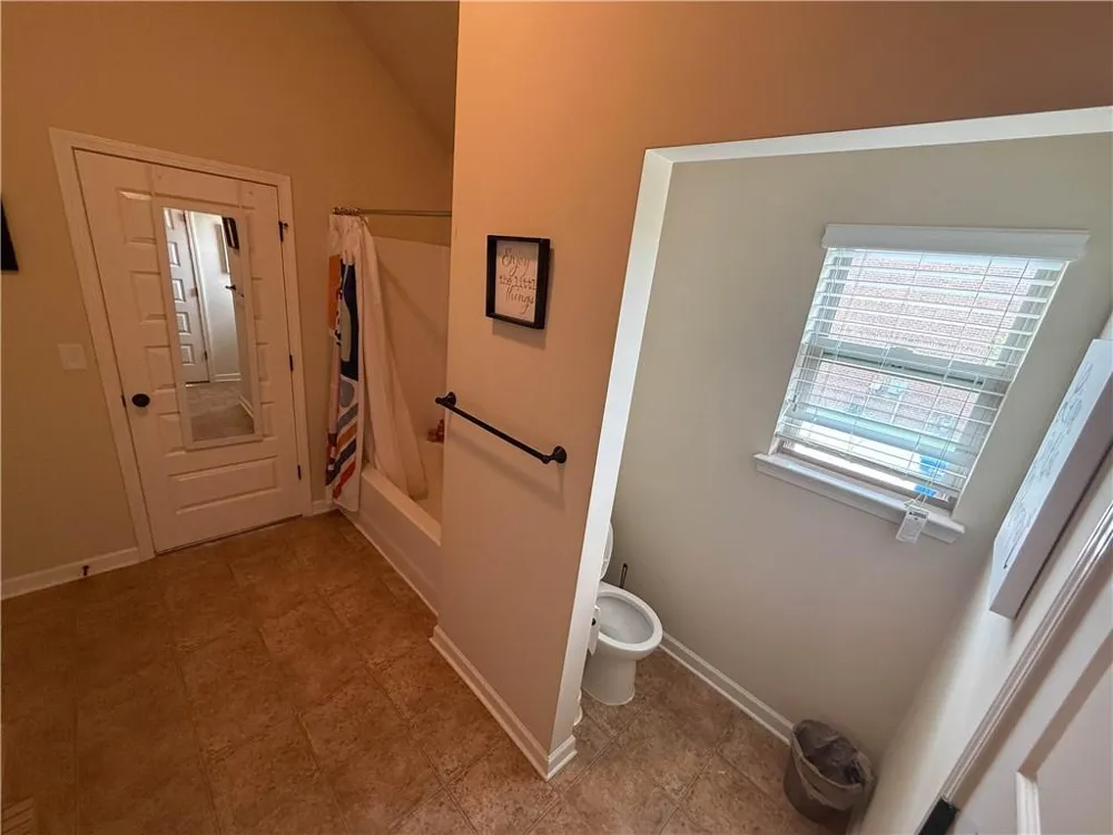 5626 Casa Blanca Lane Atlanta, GA 30331