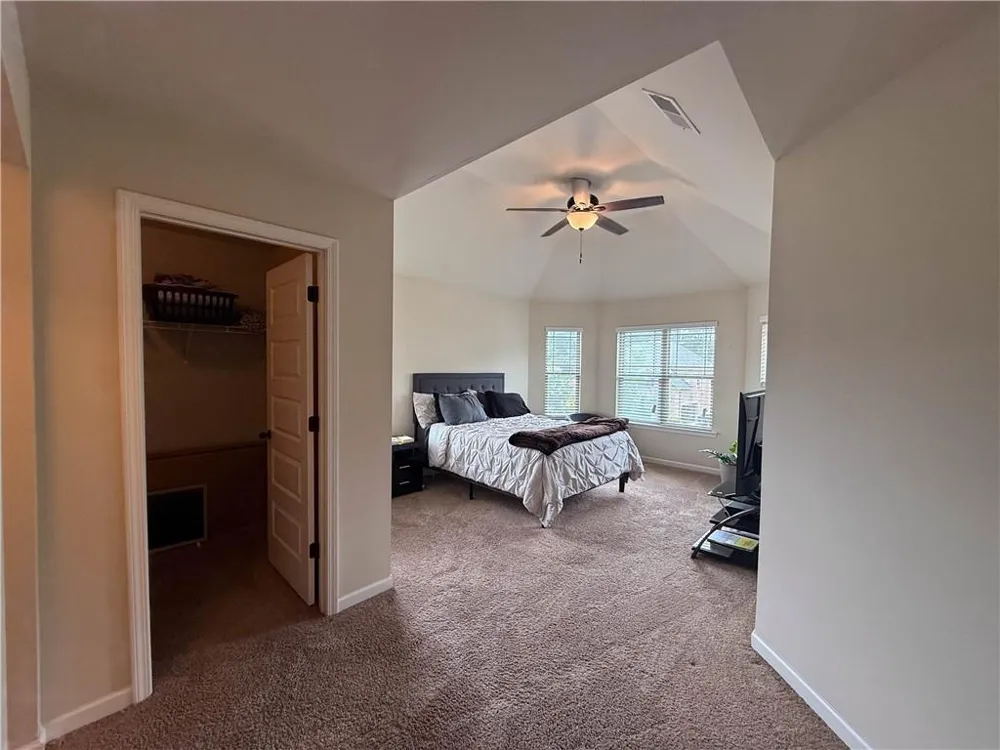 5626 Casa Blanca Lane Atlanta, GA 30331