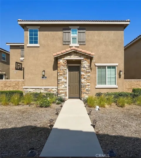 2242 Autumn Court