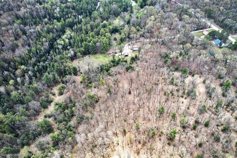 1378 National City Road Grant Township, MI 48748
