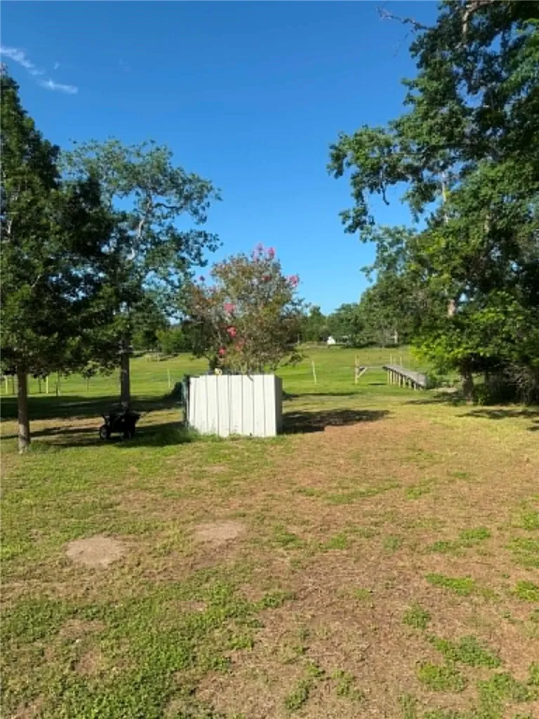 152 E Mustang Arbor Sandia, TX 78383