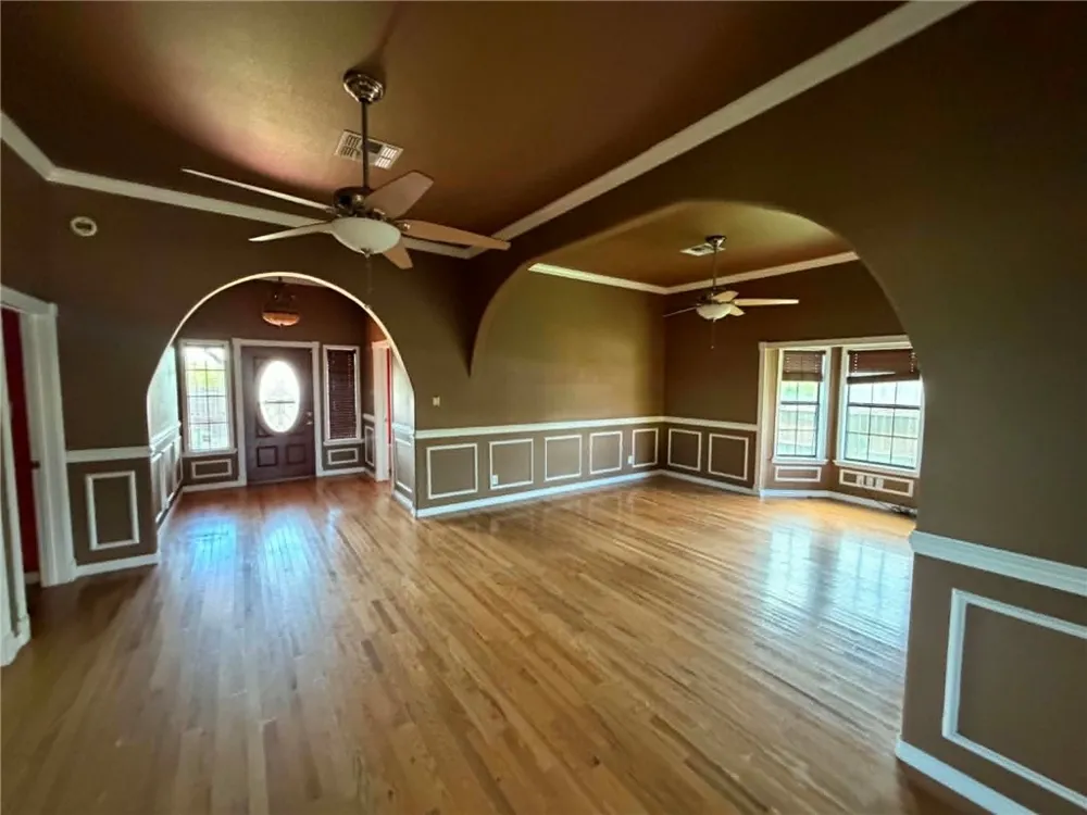 726 Avenue B Bishop, TX 78343