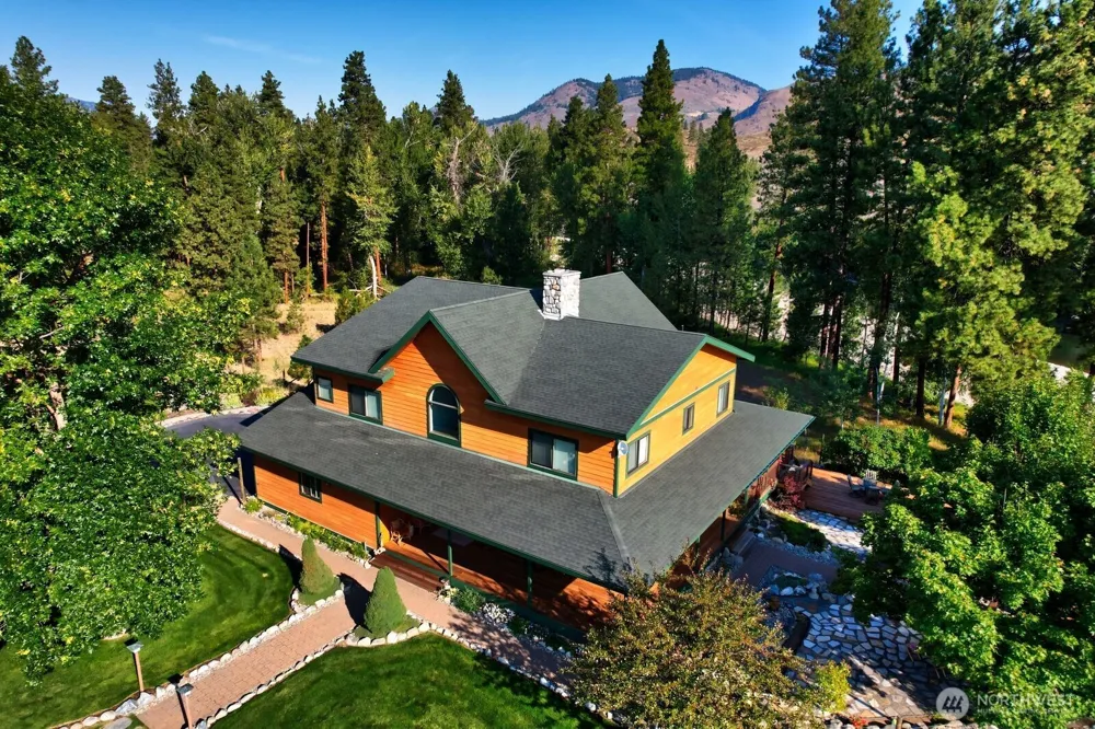 19 Mariposa Lane Winthrop, WA 98862