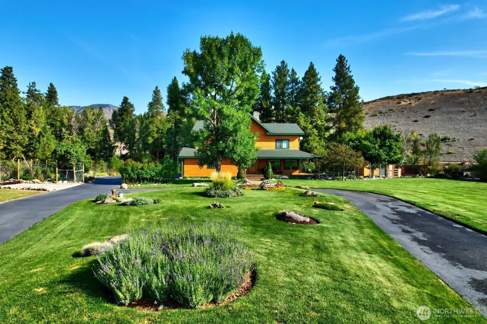 19 Mariposa Lane Winthrop, WA 98862
