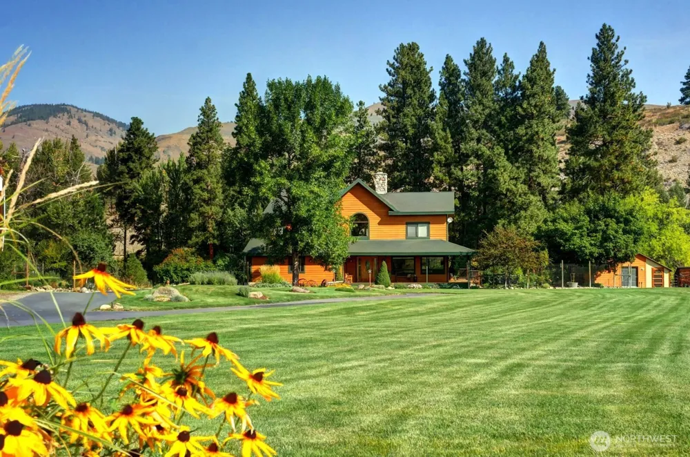 19 Mariposa Lane Winthrop, WA 98862