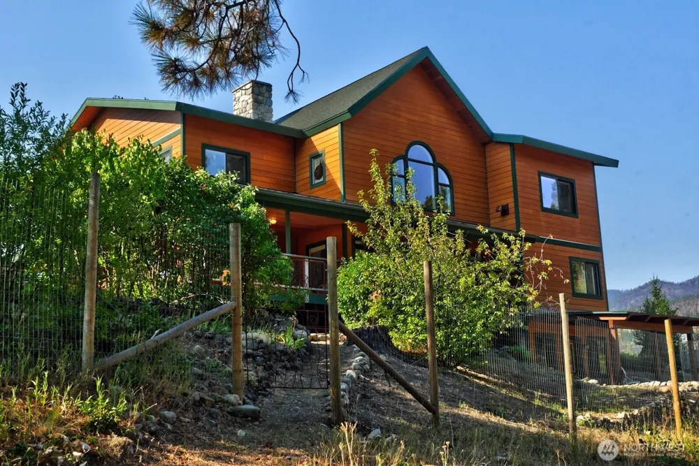 19 Mariposa Lane Winthrop, WA 98862