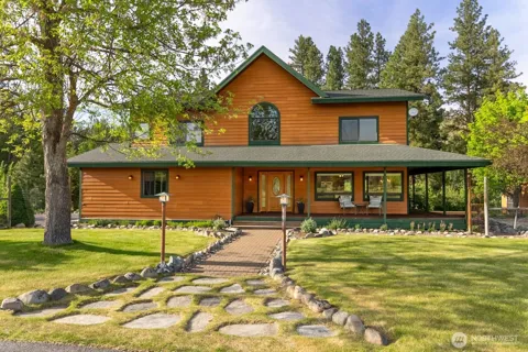 19 Mariposa Lane