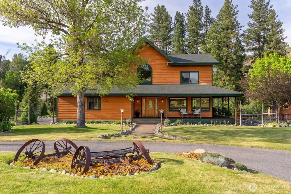 19 Mariposa Lane Winthrop, WA 98862