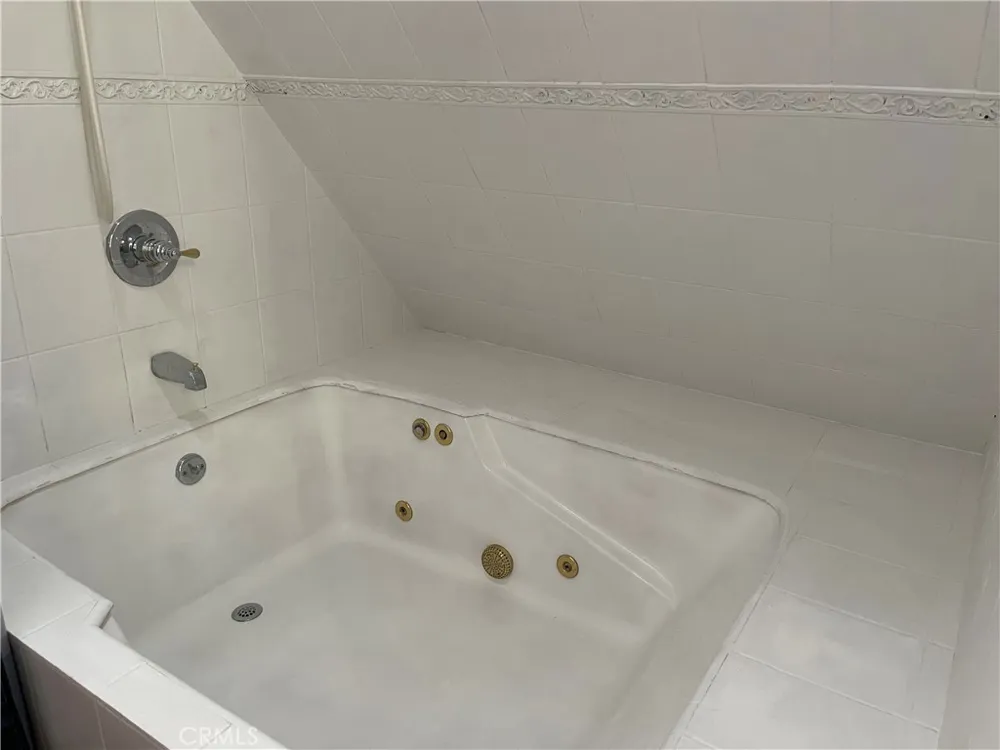 3821 North End Frazier Park, CA 93225