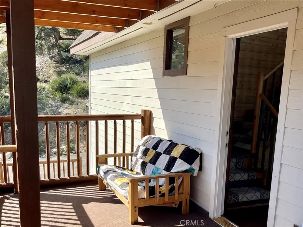 3821 North End Frazier Park, CA 93225