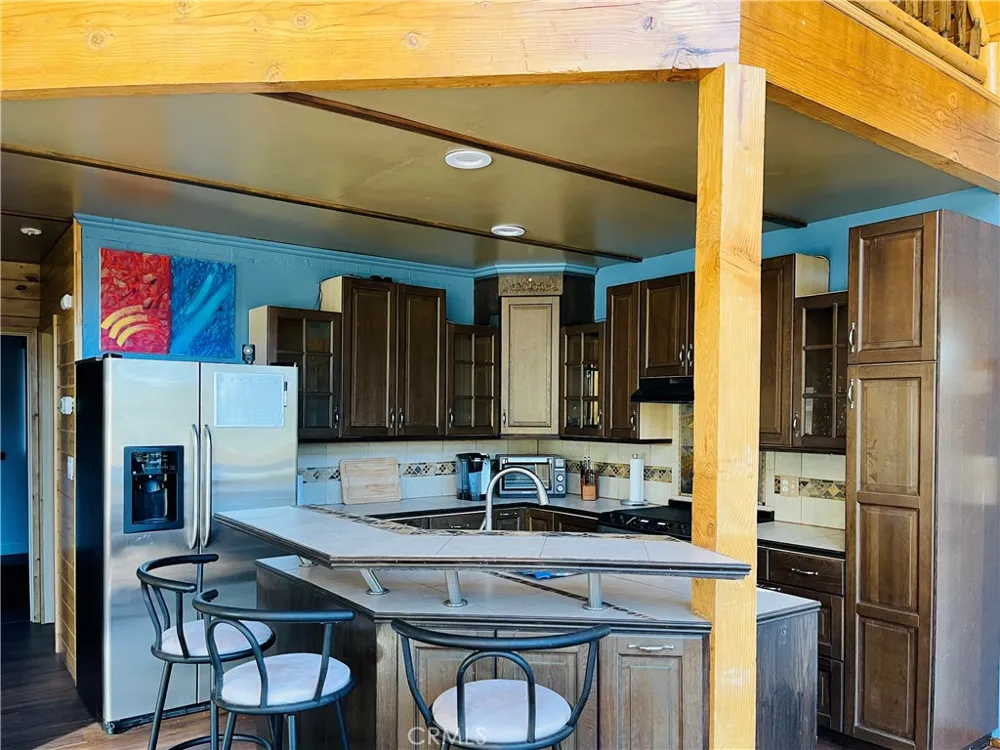 3821 North End Frazier Park, CA 93225
