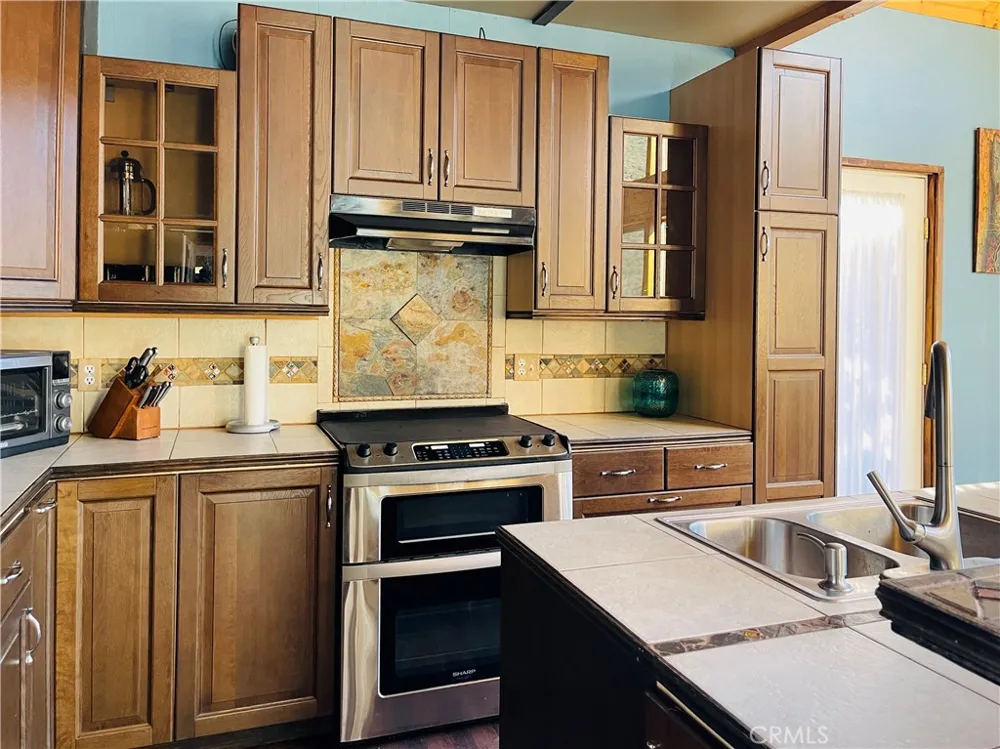 3821 North End Frazier Park, CA 93225
