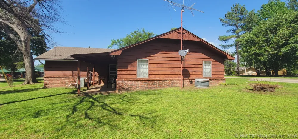 414250 E 1074 ROAD Checotah, OK 74426