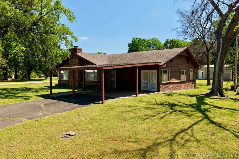 414250 E 1074 ROAD Checotah, OK 74426