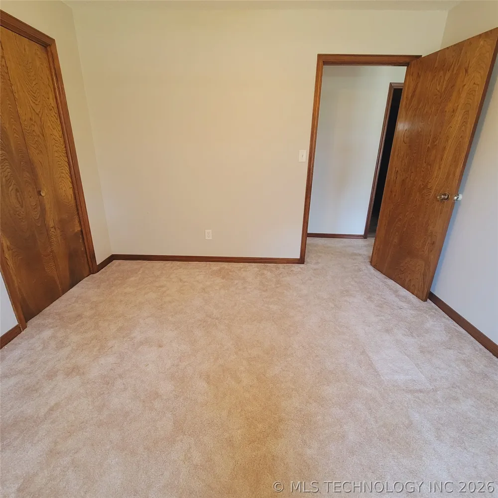 414250 E 1074 ROAD Checotah, OK 74426