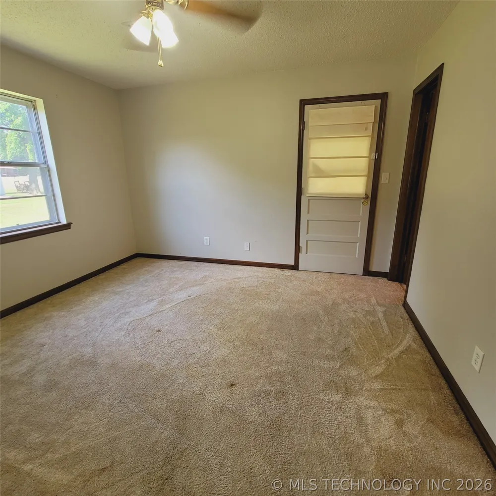 414250 E 1074 ROAD Checotah, OK 74426