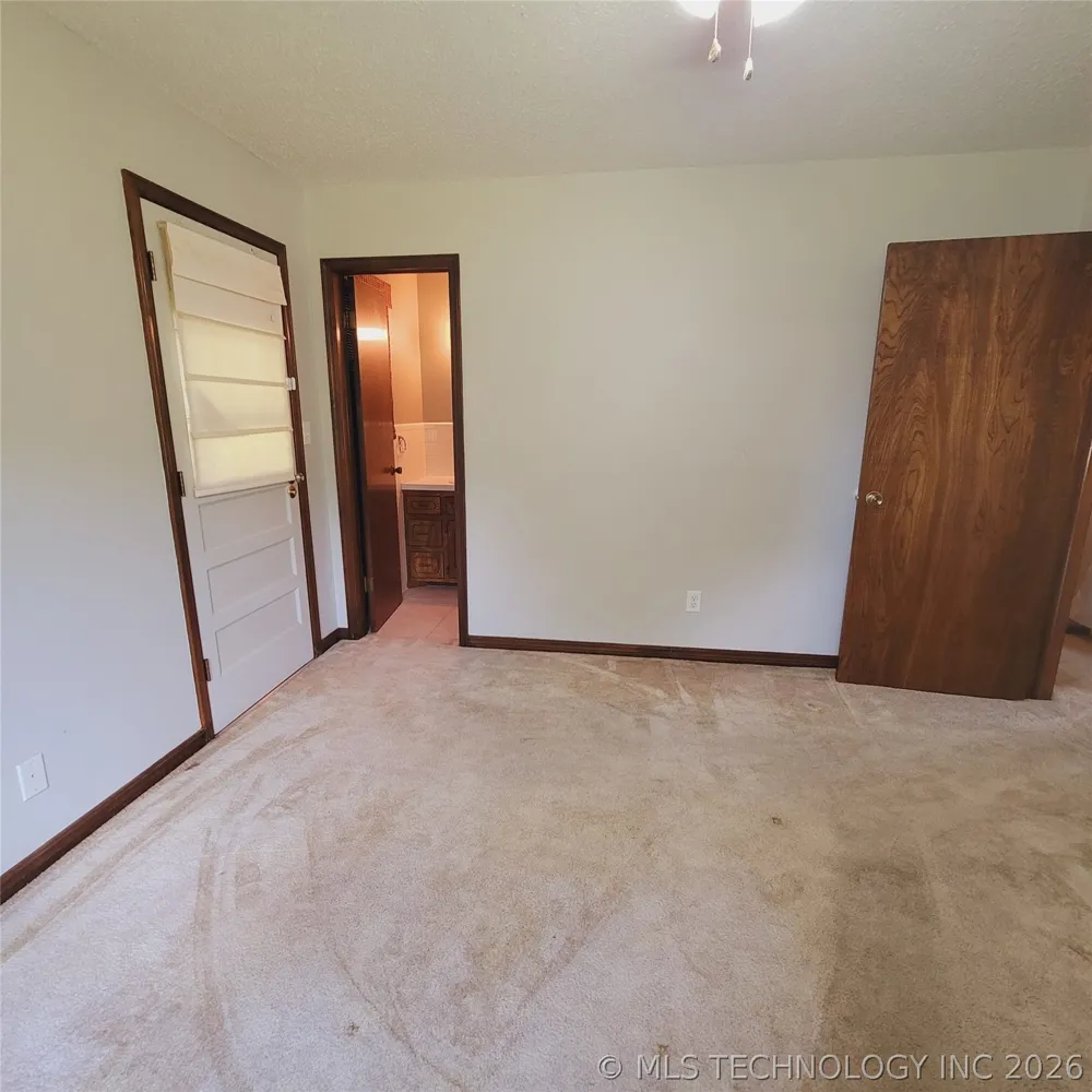 414250 E 1074 ROAD Checotah, OK 74426