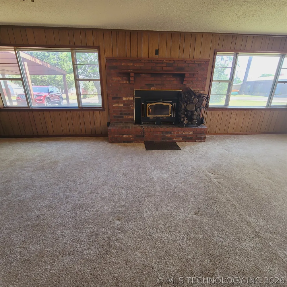 414250 E 1074 ROAD Checotah, OK 74426