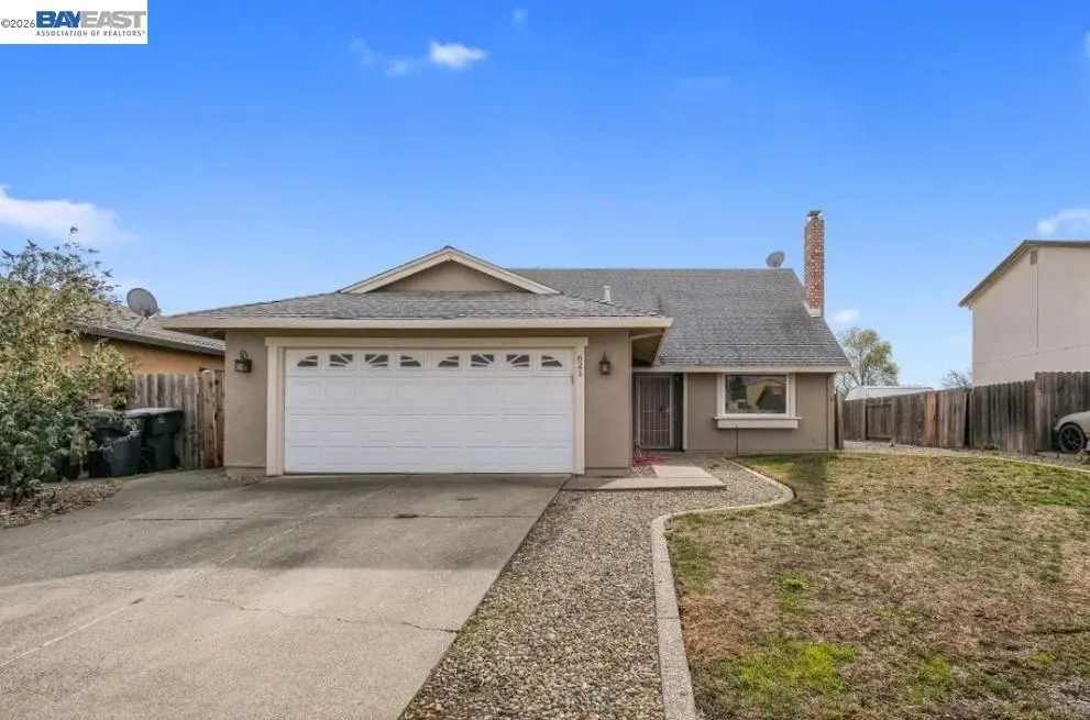 621 Chyrl Way Suisun City, CA 94585