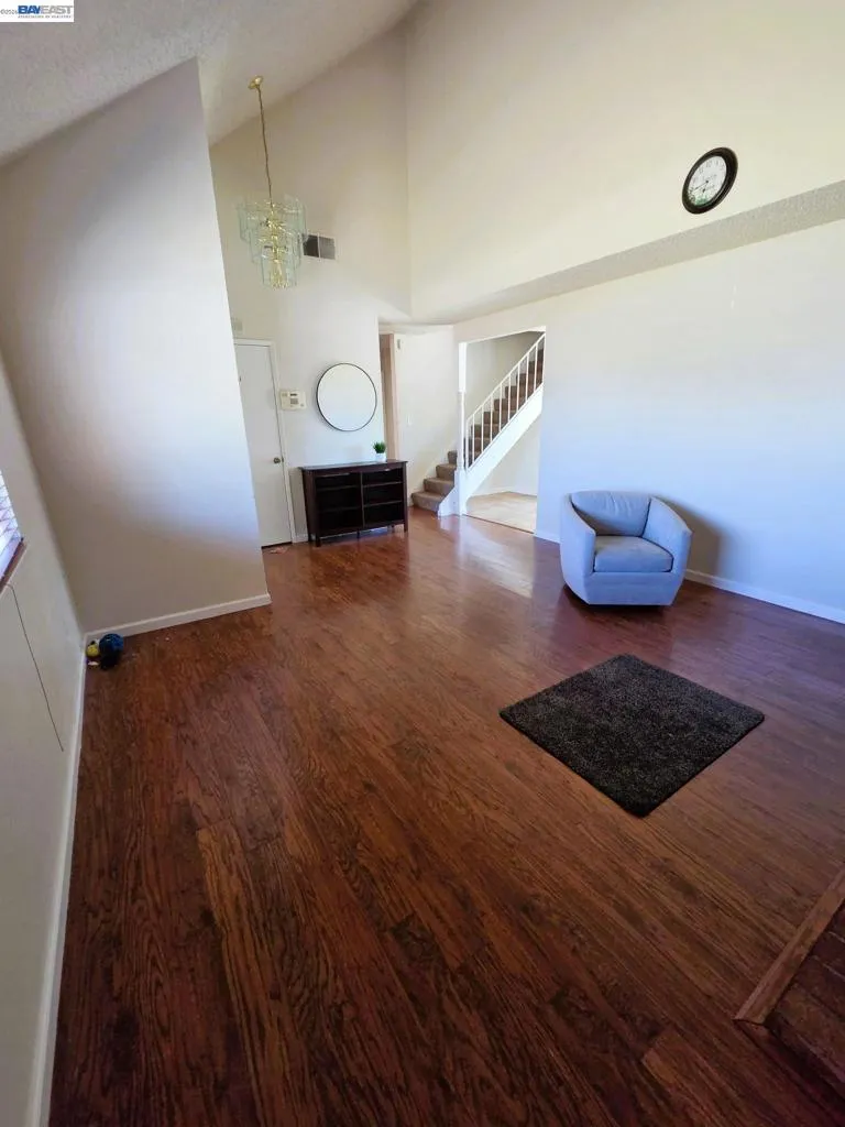 621 Chyrl Way Suisun City, CA 94585