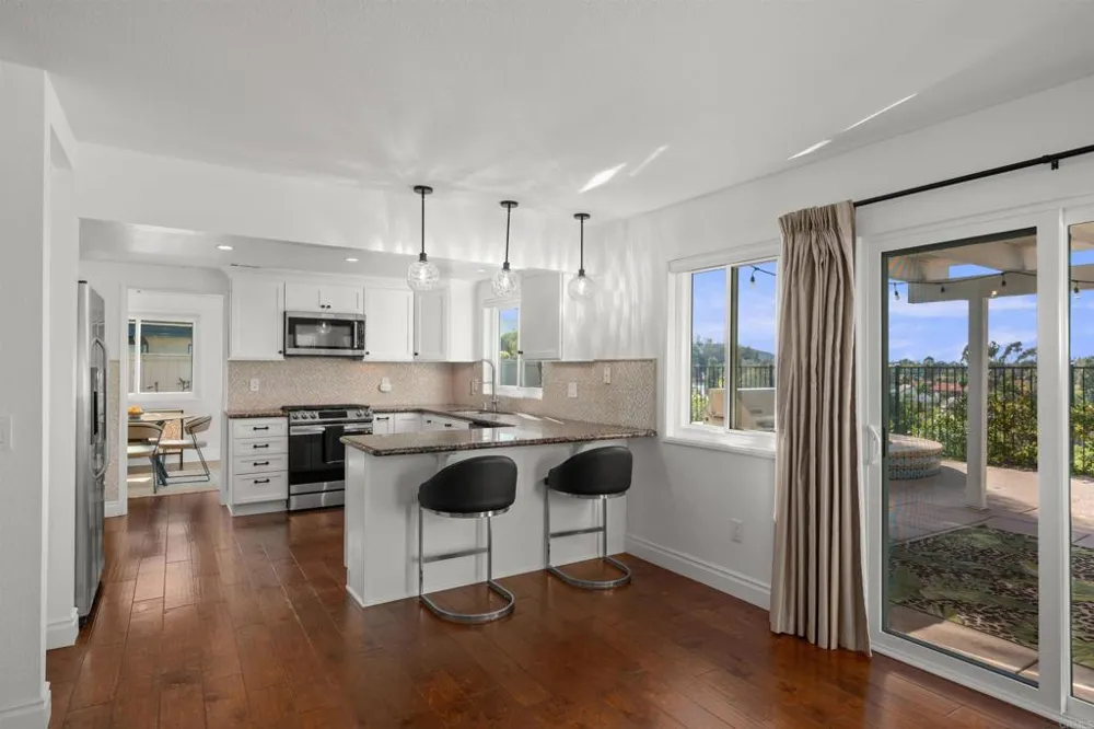 1036 Erin Drive El Cajon, CA 92020