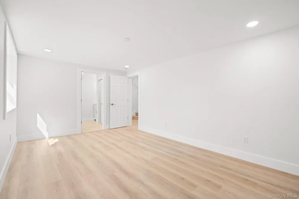 18 Highland Avenue Warwick, NY 10990