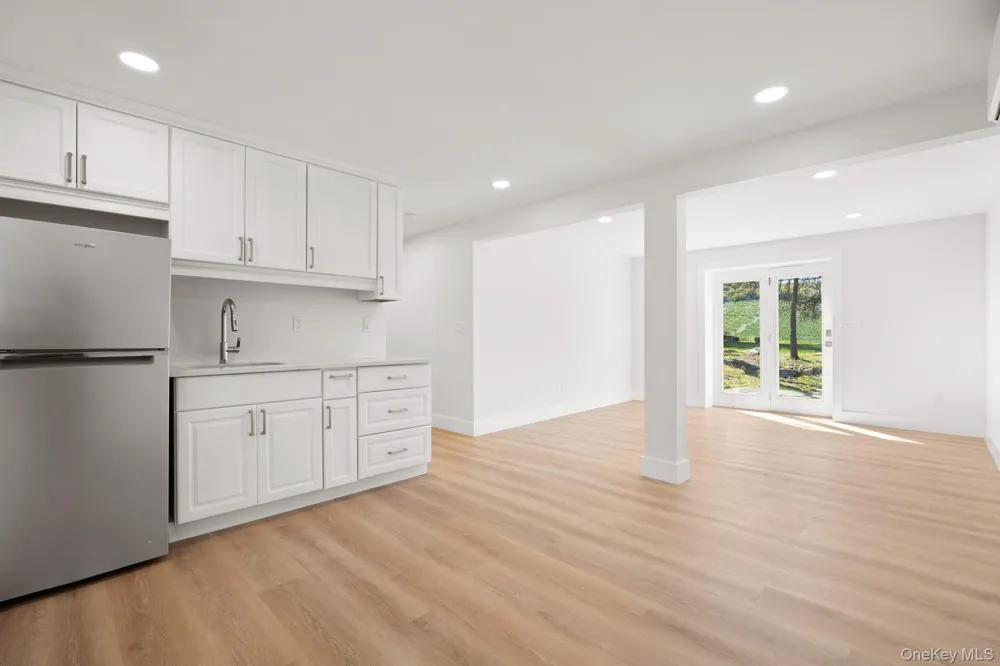 18 Highland Avenue Warwick, NY 10990