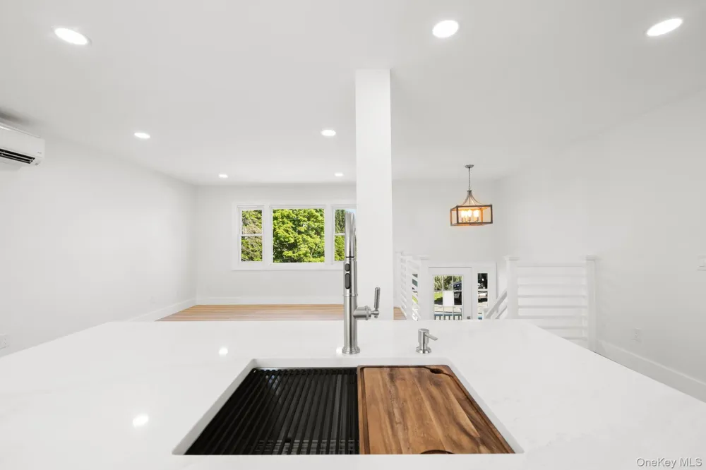 18 Highland Avenue Warwick, NY 10990