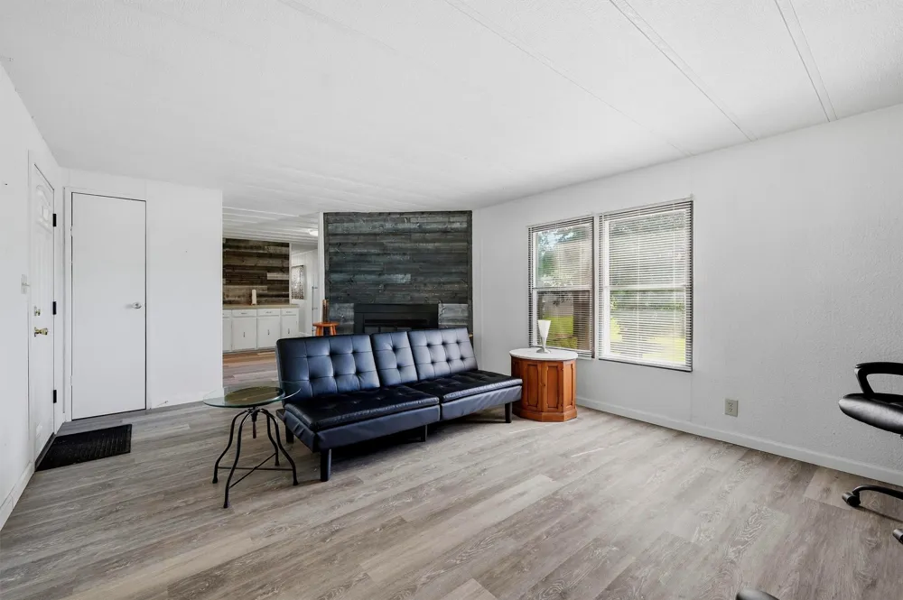 46 George A Green Drive Gordonville, TX 76245