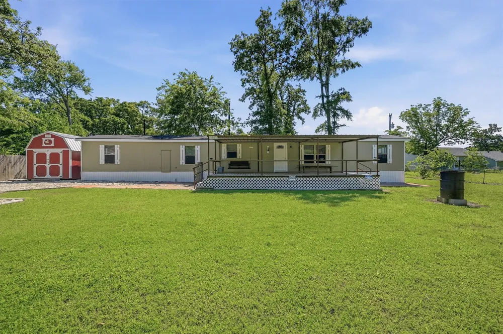 46 George A Green Drive Gordonville, TX 76245