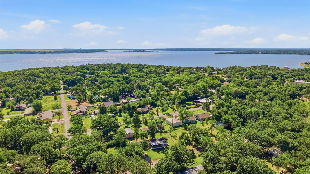 46 George A Green Drive Gordonville, TX 76245