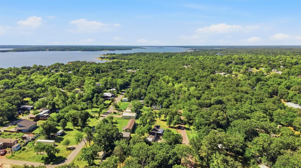 46 George A Green Drive Gordonville, TX 76245
