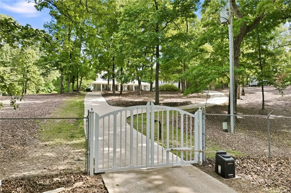 4264 Joe Chandler Road Gillsville, GA 30543