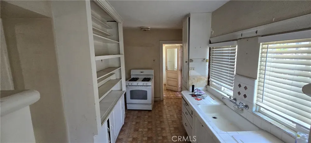 257 Bella Vista Pasadena, CA 91107