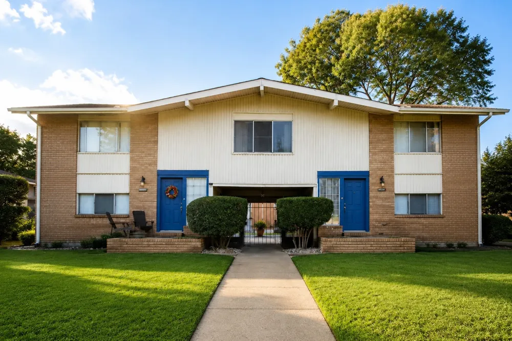 4011 Cole Avenue #113 Dallas, TX 75204