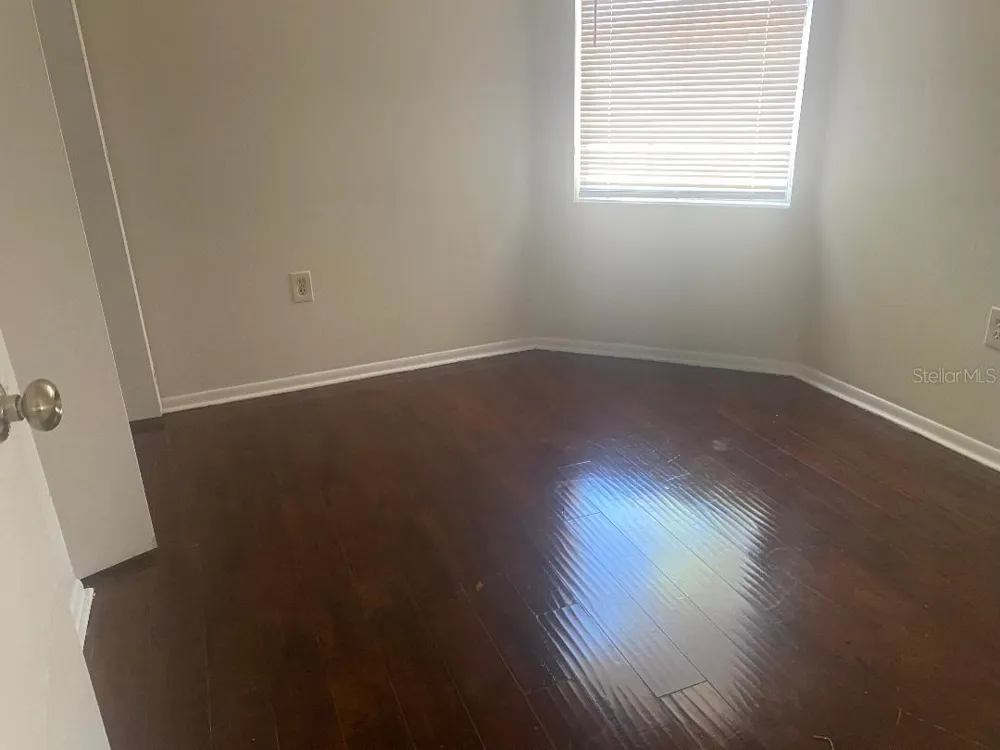 1003 WINTERBERRY LANE Orlando, FL 32811