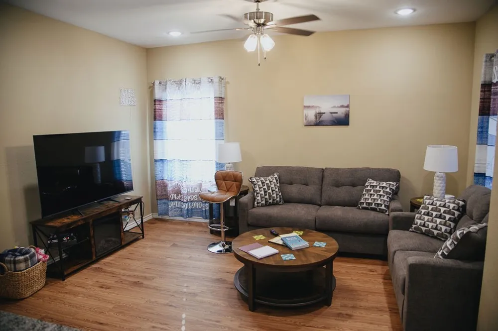 1041 Hillburn Drive West Tawakoni, TX 75474
