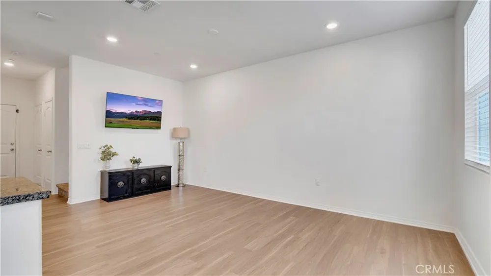 24131 Tuscany #1306 Murrieta, CA 92562