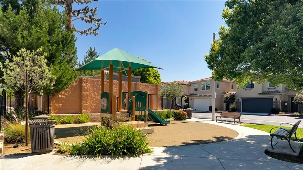 24131 Tuscany #1306 Murrieta, CA 92562