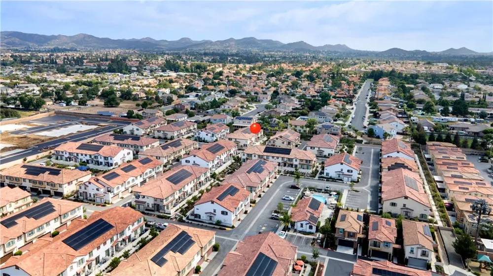 24131 Tuscany #1306 Murrieta, CA 92562