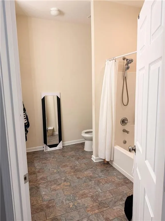 1436 Orchard Park Drive Stone Mountain, GA 30083