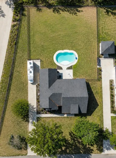 107 Private Road 6305 Mineola, TX 75773