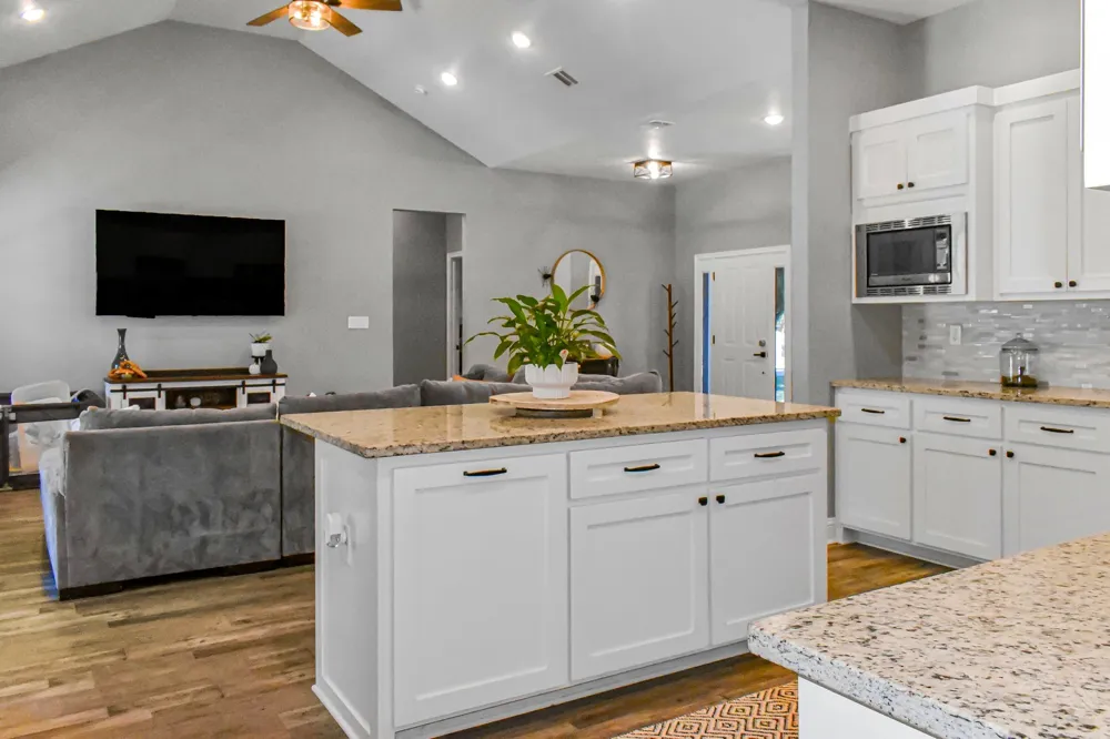 107 Private Road 6305 Mineola, TX 75773