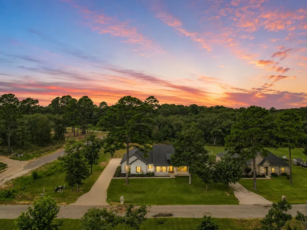 107 Private Road 6305 Mineola, TX 75773