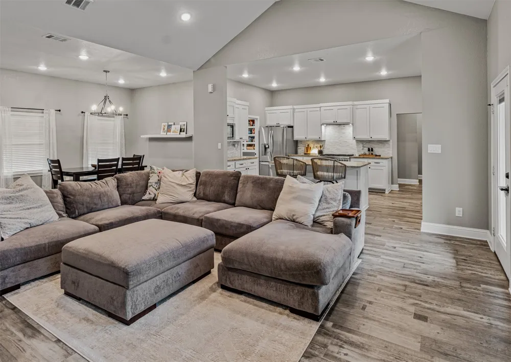 107 Private Road 6305 Mineola, TX 75773